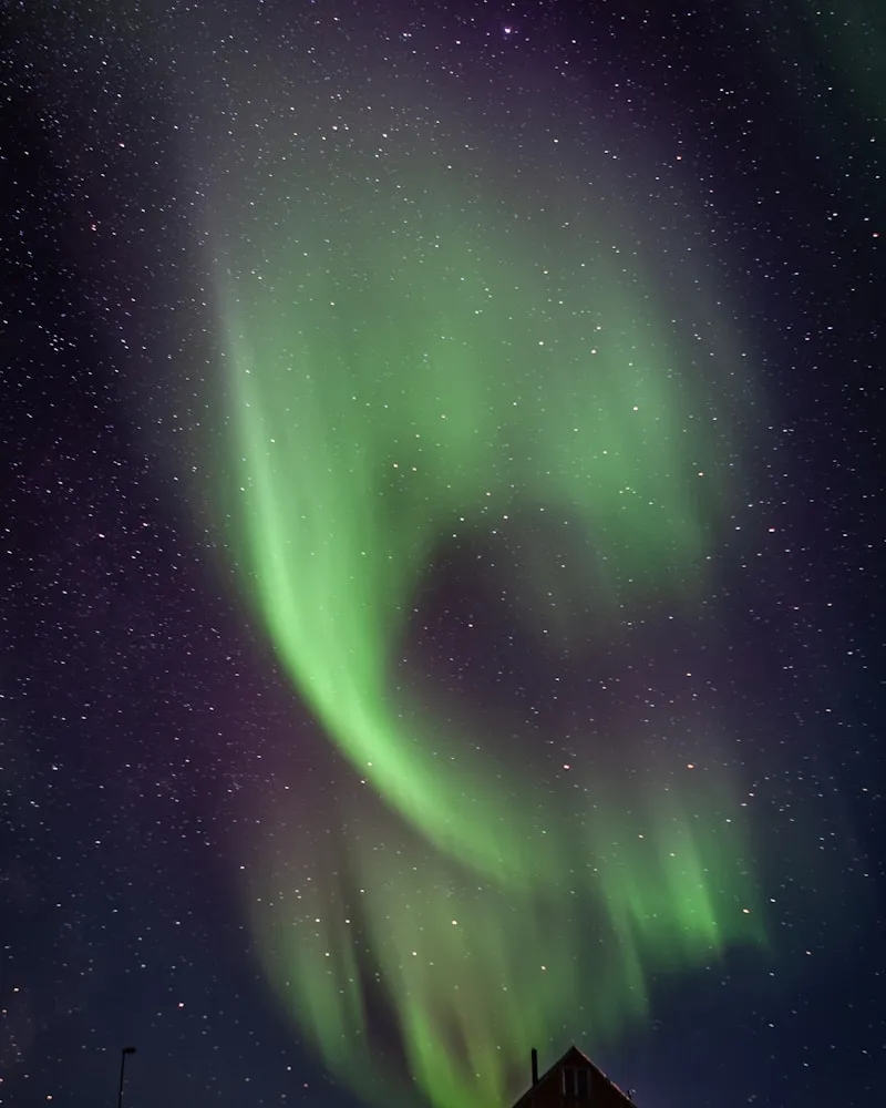 Lights and tundra