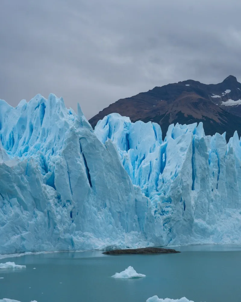 The calving ice, Argentina