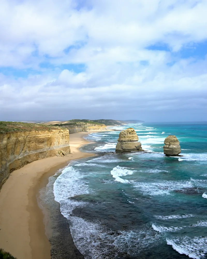 The coastal road & cliffs, Australia