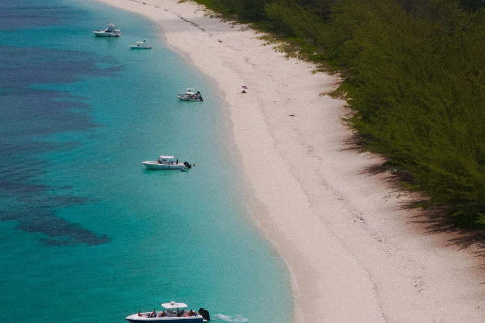The Exumas: pigs & sandbars