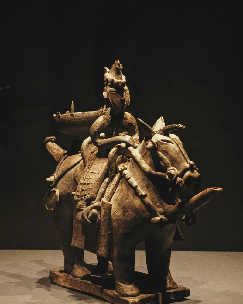 The horses & chariots, China