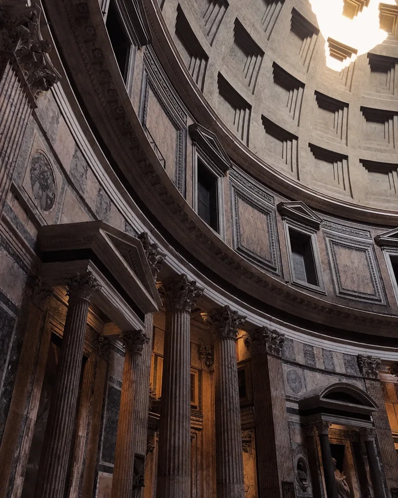 The Pantheon, Italy