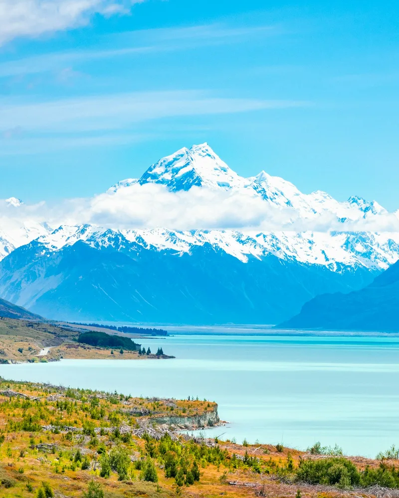 Turquoise Lake Pukaki, New Zealand