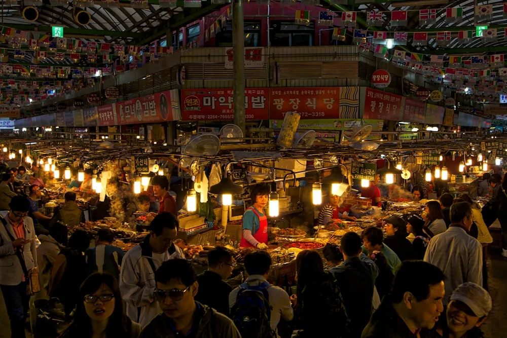 Choosing a night market