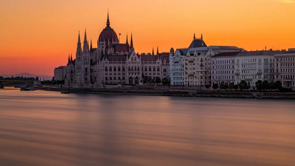 Are Excursions Included on Avalon Waterways River Cruises?