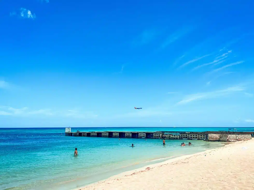 What Cruises Go to Jamaica?