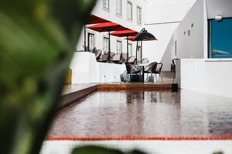 where to stay in lisbon